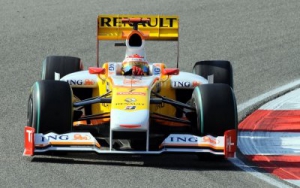 Fernando Alonso sale en China desde la primera fila