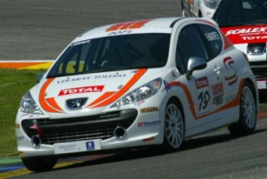 Fiesta de Peugeot este fin de semana en el Jarama