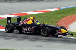 Fla BMW: Carlos Sainz Jr. segundo en su debut en monoplazas