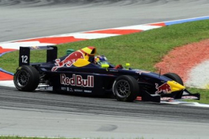 Fla. BMW: Sainz Jr. cierra la temporada en el mítico circuito de Macao
