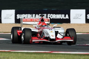 Fla Superleague: Una vuelta al Jarama con Marcos Martínez del Sevilla