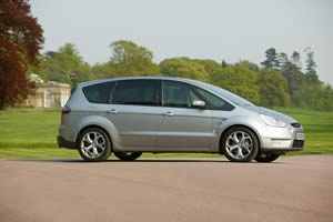 Ford S-Max: éxito también en ventas