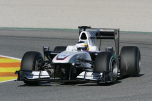 Fórmula 1: Alonso estrenará el Ferrari, De la Rosa el segundo más rápido en cheste.