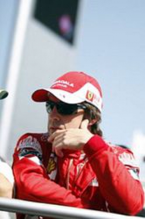 Fórmula 1: Fernando Alonso cree que habrá cuatro equipos luchando por la victoria en Australia