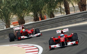 Fórmula 1: GP Bahrein - Victoria de Fernando Alonso y doblete Ferrari