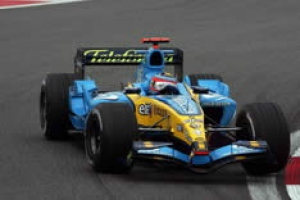 GP de China 2005, Séptima victoria de la temporada de Fernando y cuarto puesto para Fisico, lo que significa la consecución del Campeonato del Mundo de Constructores 2005 para el equipo Renault F1 Team
