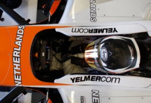Gran actuación y poca fortuna para Soucek en Superleague Formula