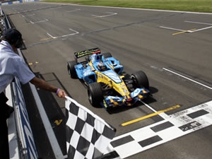 Gran Premio de Gran Bretaña: Alonso logra un nuevo triunfo