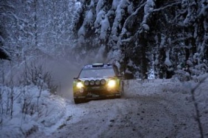 Hirvonen líder tras el primer día en Suecia, Sordo es tercero
