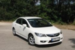 Honda Civic 4p Hybrid: Sólo cambios estéticos