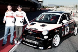 Jorge Lorenzo sobre 4 ruedas con Abarth en la Copa de España de Resistencia