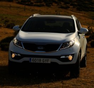 Kia elige el mundo de la moda para la promoción del nuevo Kia Sportage