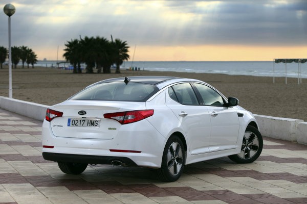 Kia Óptima Híbrido, 190 CV con promoción de lanzamiento