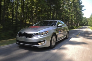 Kia Óptima Hybrid, en el Guinness de consumos