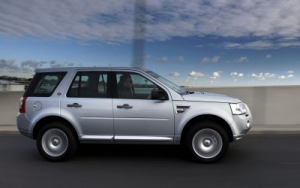 La fábrica de Halewood celebra la producción del coche más eficiente de Land Rover: El Freelander 2 TD4 Stop/Start
