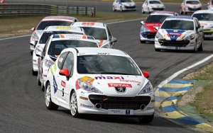 La igualdad de la Copa Peugeot 207 THP, protagonista en el Jarama
