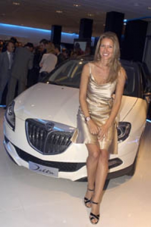 Lancia inaugura su primer concesionario exclusivo en Madrid