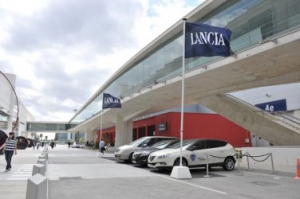 Lancia y su «Pasarela Solidaria» premian el trabajo de la Fundación Mujeres