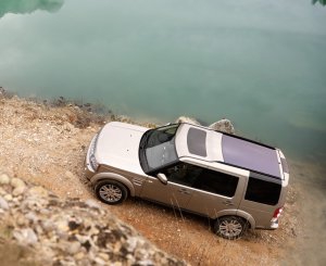 Land Rover Discovery 4