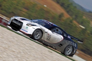 Los Nissan GT-R desafían este fin de semana a sus rivales en el nuevo Circuito de Navarra
