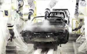 Mazda comienza a utilizar su nuevo sistema de pintura Aqua-tech 