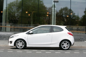 Mazda Mazda2