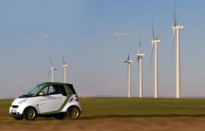 Mercedes-Benz y ACCIONA impulsan un proyecto piloto en Madrid con 42 coches eléctricos