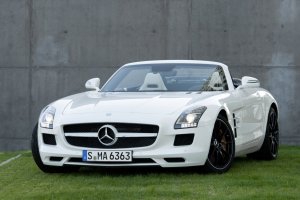 Mercedes SLS