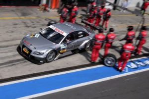 Miguel Molina no puede concretar sus opciones en el Nurburgring