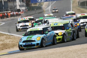 Mini Challenge: La segunda mitad de la temporada comienza en el circuito de Estoril