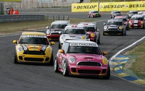 Mini Challenge: Sáez e Izaguirre dominaron en "su" circuito 