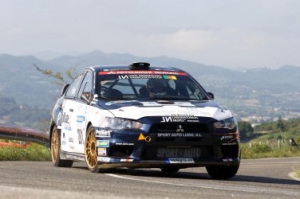 Mitsubishi Evo Cup: Xevi Pons a sentenciar con su Lancer Evo X en el Rallye Villa de Llanes