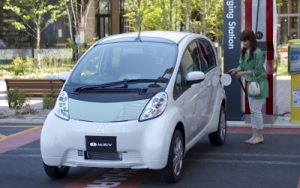 Mitsubishi Motors  lanza al mercado japonés la nueva generación de vehículos eléctricos i-MiEV