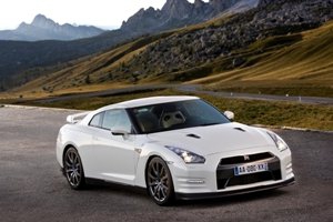 Nissan GT-R