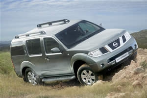 Nissan Pathfinder con cambio automático y secuencial