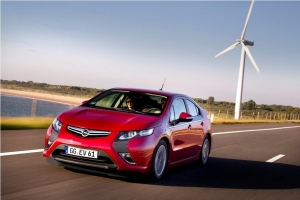 Opel Ampera: la marca llega a un acuerdo con LeasePlan para su comercialización