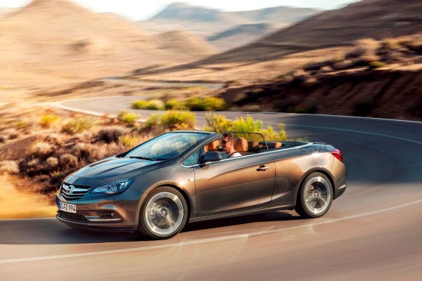 Nuevo Opel Cabrio, 4 plazas con capota de lona