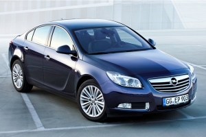 Opel Insignia: nueva gama 2012