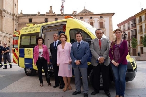 Peugeot dona una ambulancia a la Ciudad de Lorca