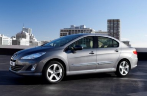 Peugeot desvela en primicia mundial en Pekín su nuevo 408.