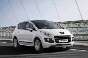 Peugeot 3008 Hybrid 4: todos los detalles técnicos