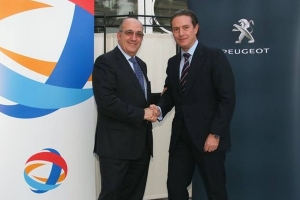 Peugeot renueva su colaboración con Total