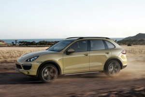 Revisión preventiva en las ópticas del Porsche Cayenne