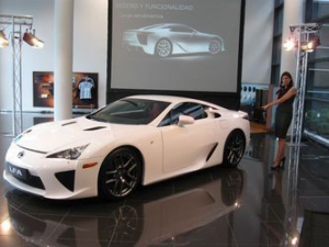 Presentación en España del Lexus LFA