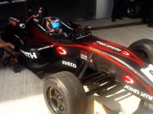 Primer podio de Carlos Sainz Jr. en la European F3 Open