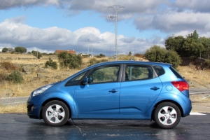 Kia Venga 1.6 CRDi Emotion: Pequeño por fuera, grande por dentro