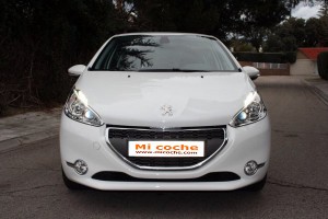 Peugeot 208 1.2 VTi Allure 5p: Tres mejor que cuatro