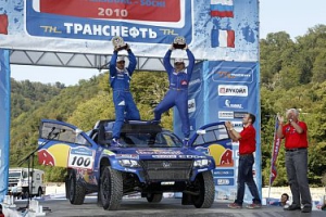 Raids: Victoria de Carlos Sainz y Lucas Cruz en el Rallye Ruta de la Seda por segundo año consecutivo