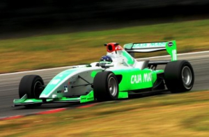 Ramón Piñeiro estará en la final del Campeonato FIA F2 en Valencia