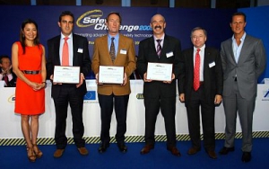Renault España ha sido galardonada con el premio eSafety